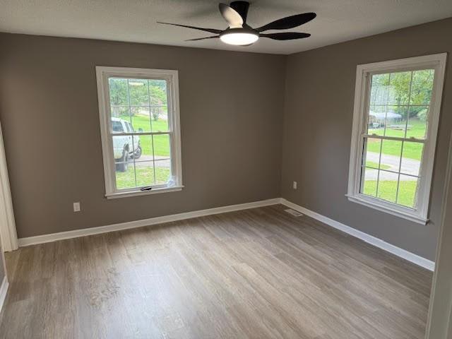 446 Treetop Trl, Lawrenceburg, TN 38464 - photo 11