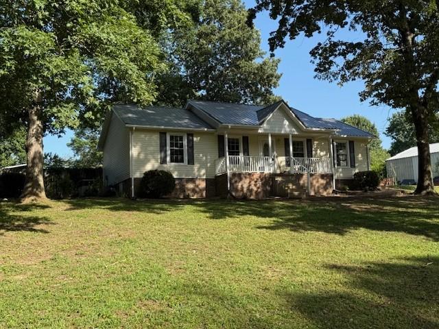 446 Treetop Trl, Lawrenceburg, TN 38464 - photo 1