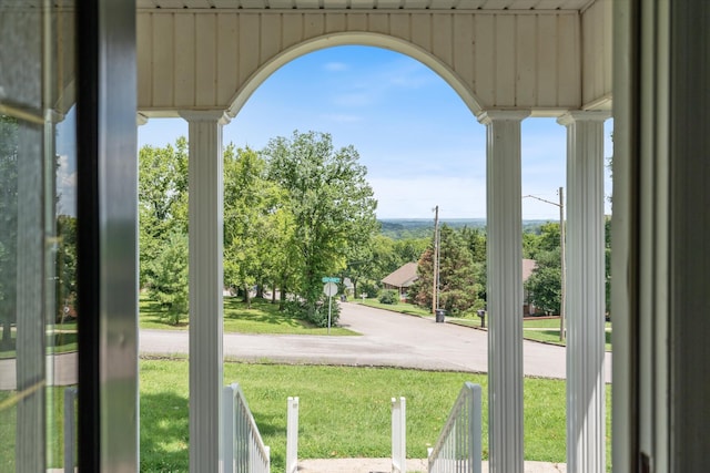 901 Edgewood Dr, Columbia, TN 38401 - photo 3