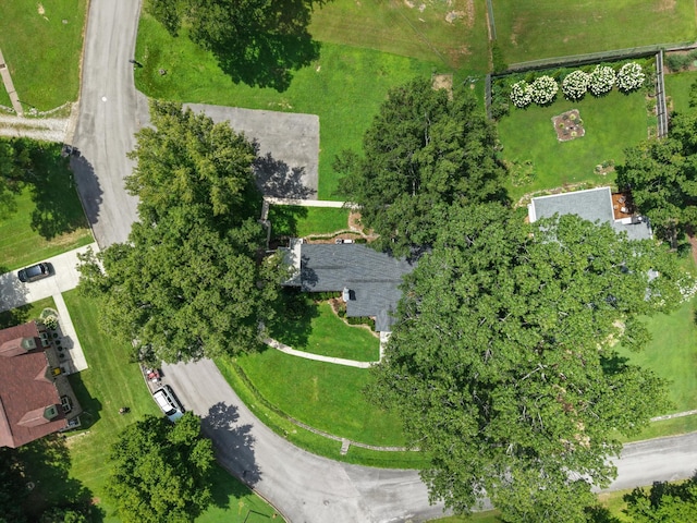 901 Edgewood Dr, Columbia, TN 38401 - photo 37
