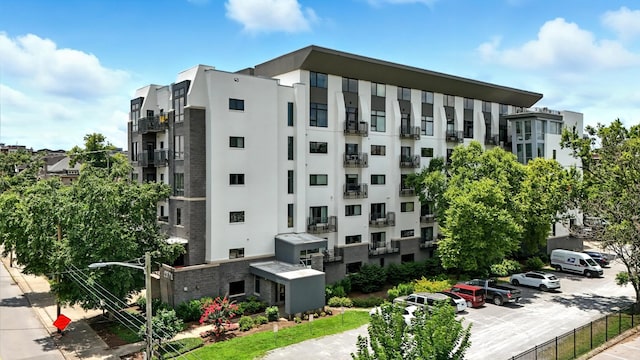1101 18th Ave S Unit 202, Nashville, TN 37212 - photo 23