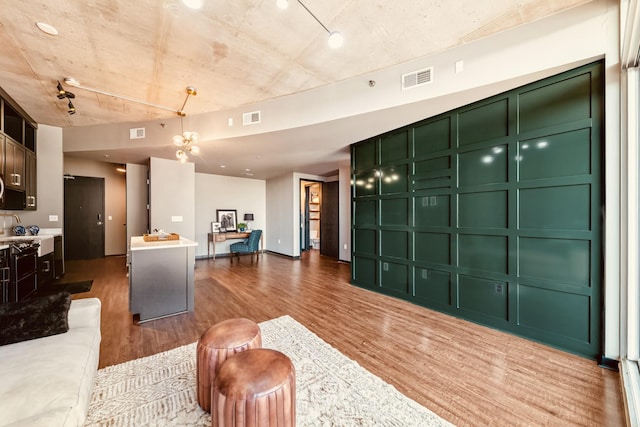 600 12th Ave S Unit 902, Nashville, TN 37203 - photo 17