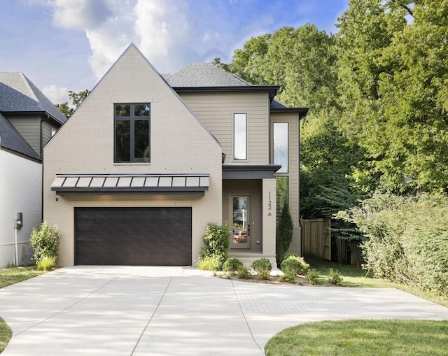 1122A Biltmore Dr, Nashville, TN 37204 - photo 1