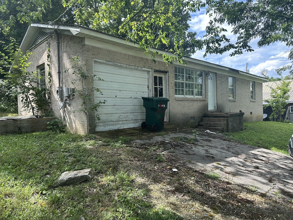 350 N 3rd St, Pulaski, TN 38478 - photo 1
