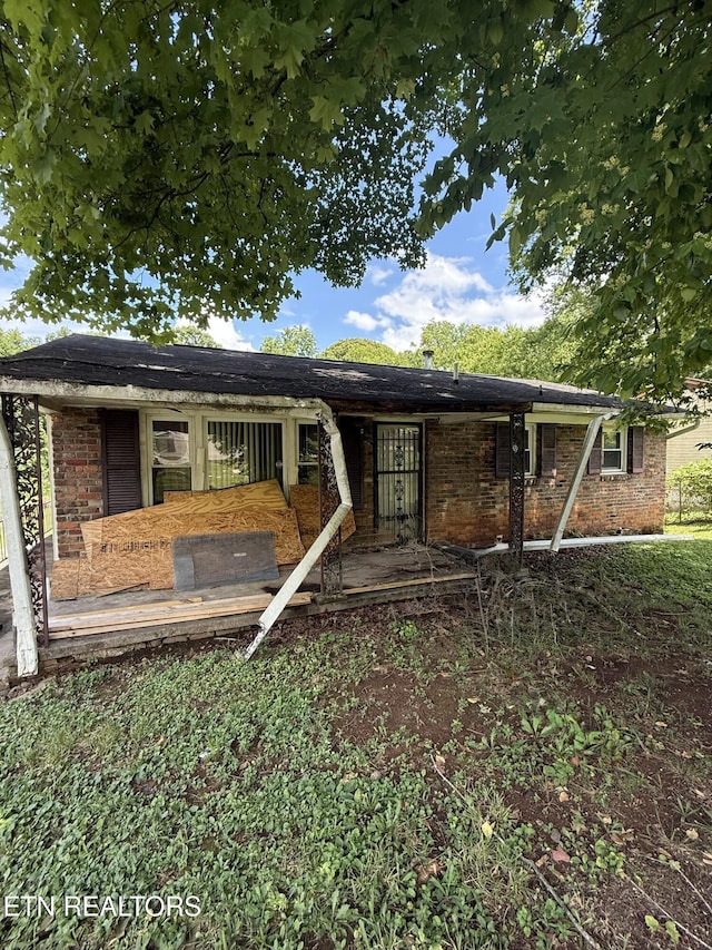 906 Graves St, Knoxville, TN 37915 - photo 1