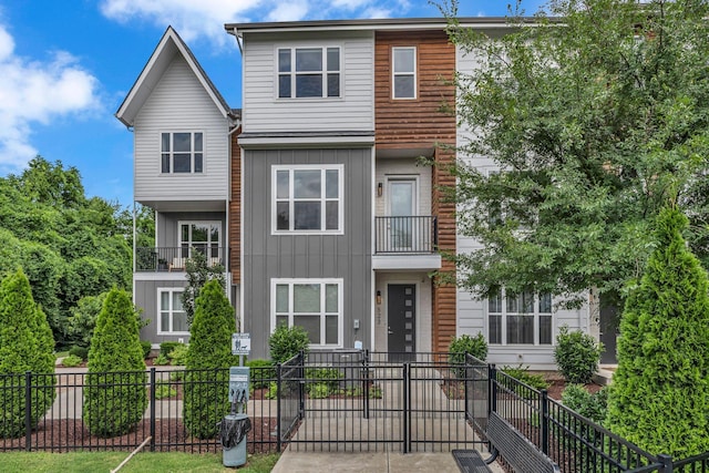 523 Vernon Cir, Nashville, TN 37209 - photo 1