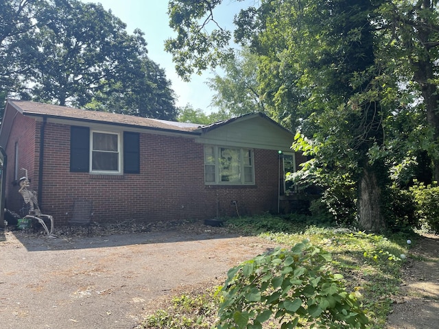 230 Yorktown Rd, Clarksville, TN 37042 - photo 1