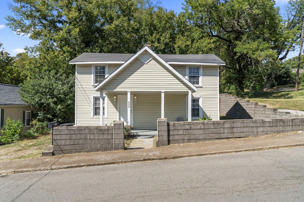 513 E 9th St, Columbia, TN 38401 - photo 1