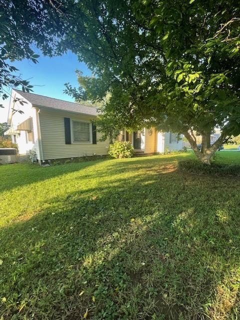 616 1st St, Lawrenceburg, TN 38464 - photo 2