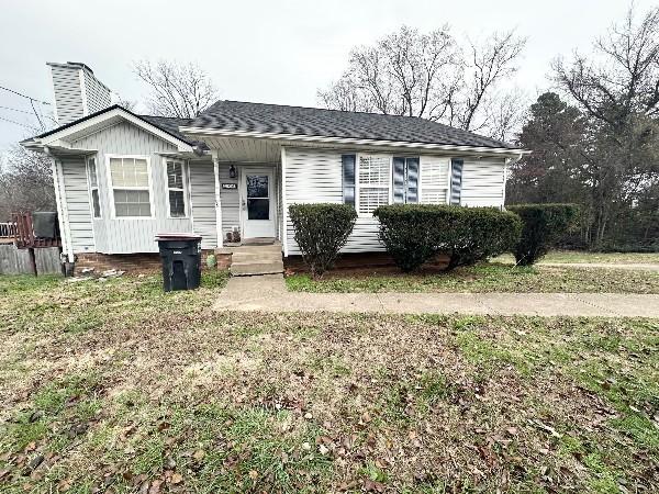 586 Somerset Ln, Clarksville, TN 37042 - photo 1