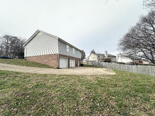 586 Somerset Ln, Clarksville, TN 37042 - photo 14