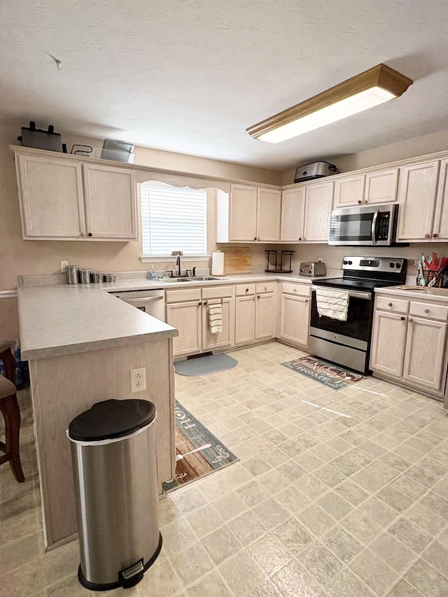 1059 Kaitlynn Cir, Pleasant View, TN 37146 - photo 2