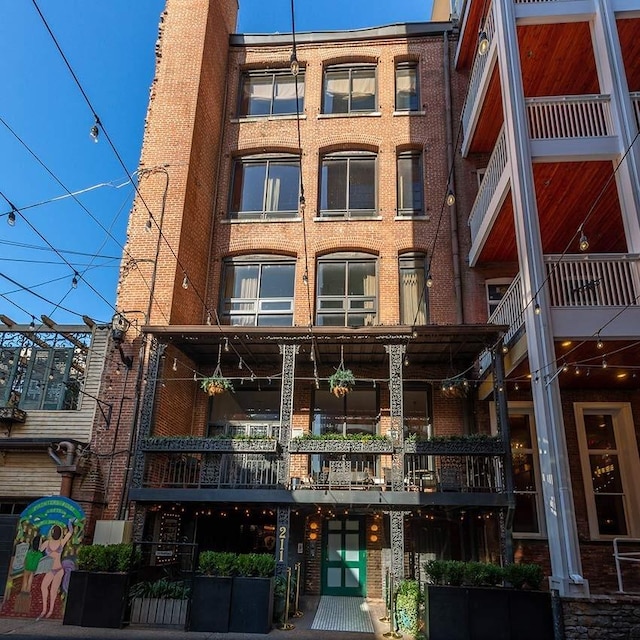 211 3rd Ave N Unit 400, Nashville, TN 37201 - photo 52