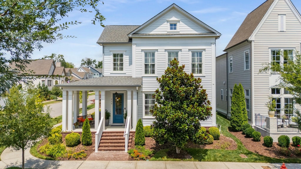 220 Meriwether Blvd, Nashville, TN 37221 - photo 1