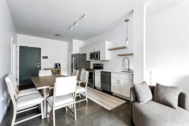 1900 12th Ave S Unit 212, Nashville, TN 37203 - photo 2