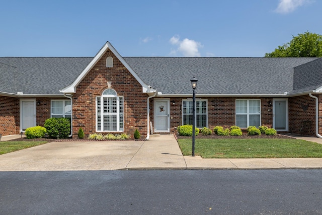 631 E Lane St, Shelbyville, TN 37160 - photo 1