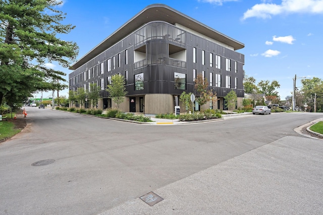 500 Merritt Ave Unit 306, Nashville, TN 37203 - photo 2