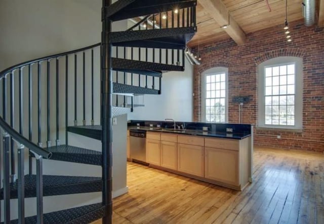 1350 Rosa L Parks Blvd Unit 422, Nashville, TN 37208 - photo 1