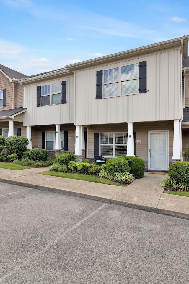 807 Lower Park Pl, Antioch, TN 37013 - photo 1