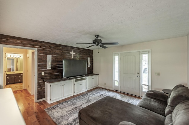 748 E College St, Greenbrier, TN 37073 - photo 8
