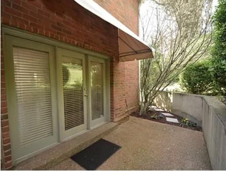 252 Westchase Dr, Nashville, TN 37205 - photo 17