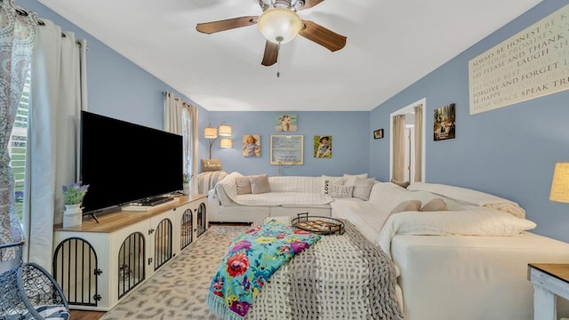 404 Patricia Dr, Ashland City, TN 37015 - photo 8