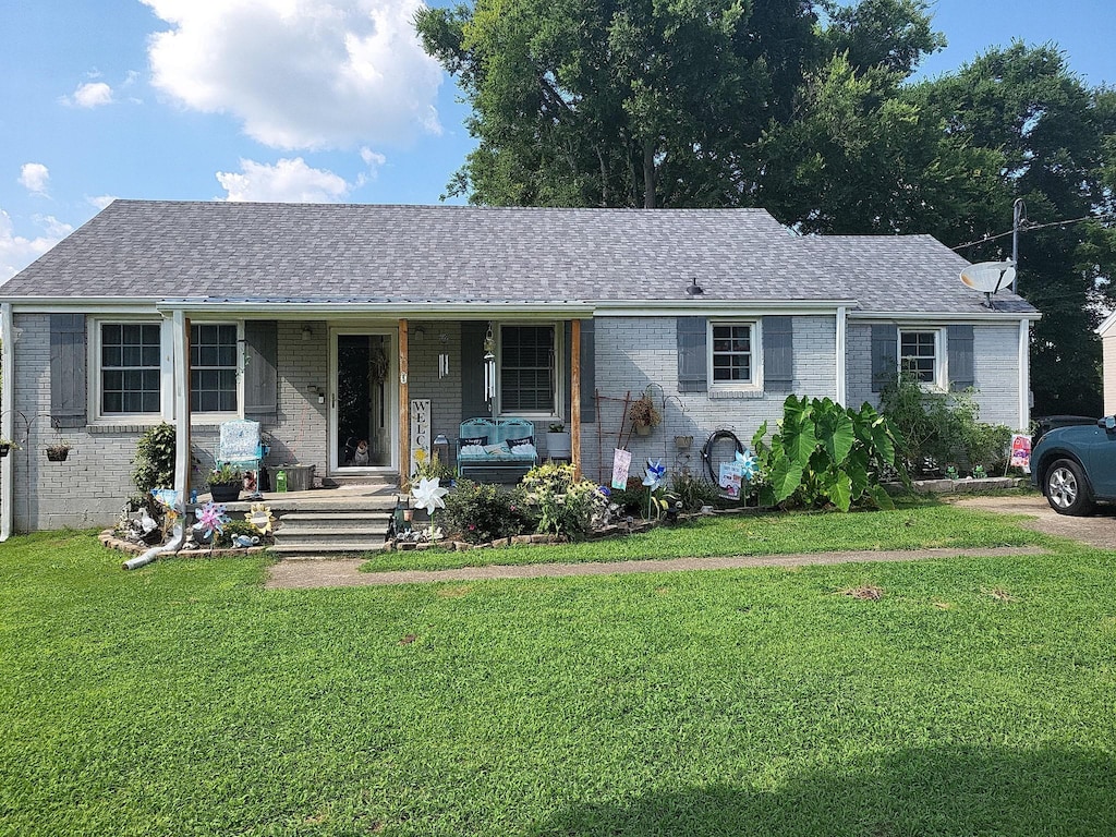 2304 Aubrey Dr, Nashville, TN 37214 - photo 1