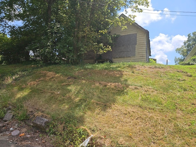 603 Depot St, Paris, TN 38242 - photo 2