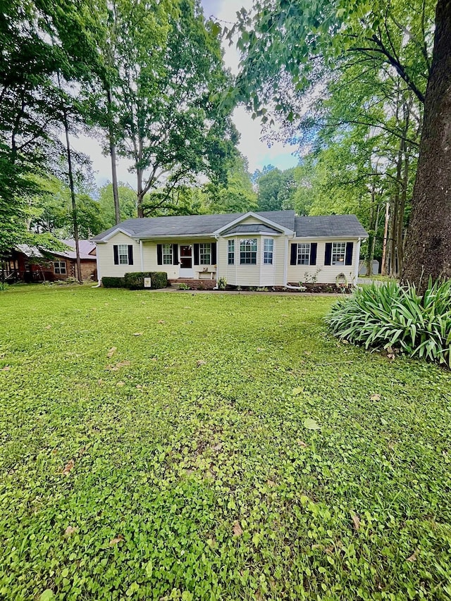 113 Guill Ln, Cottontown, TN 37048 - photo 1