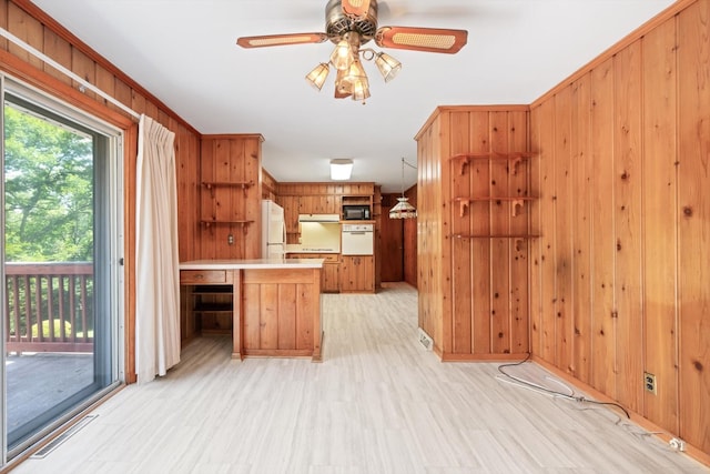 504 Harding Pl, Nashville, TN 37211 - photo 16