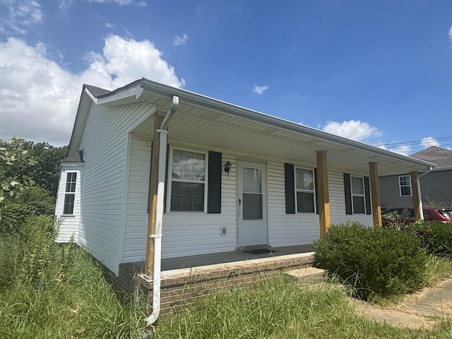 220 Cranklen Cir, Clarksville, TN 37042 - photo 6
