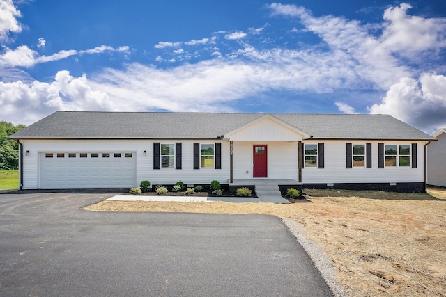 14267 Old Kentucky Rd, Walling, TN 38587 - photo 1