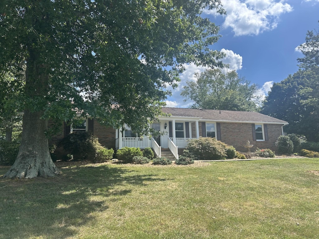 211 General Forrest Dr, Springfield, TN 37172 - photo 1