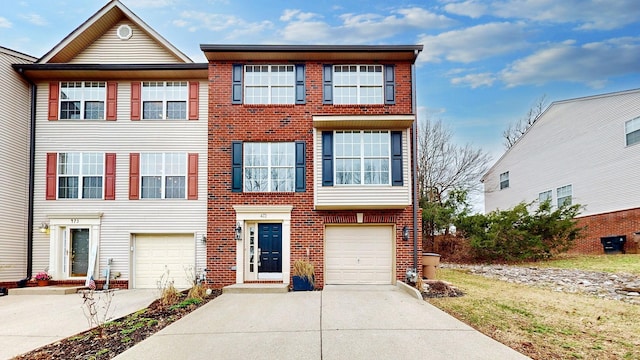 472 Huntington Ridge Dr, Nashville, TN 37211 - photo 1