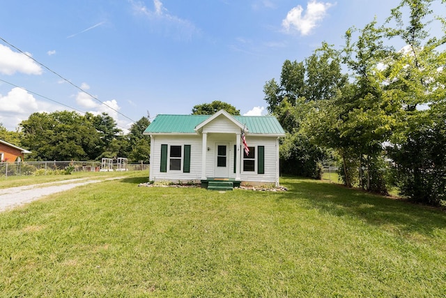 104 Charlton St, White Bluff, TN 37187 - photo 2