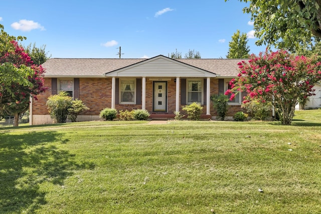 413 Hilltop Dr, Columbia, TN 38401 - photo 1