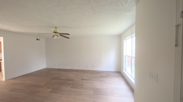 1904 Moon Ct, La Vergne, TN 37086 - photo 3