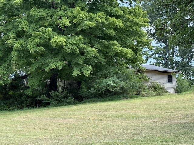 1932 River Rd, Clarksville, TN 37040 - photo 1
