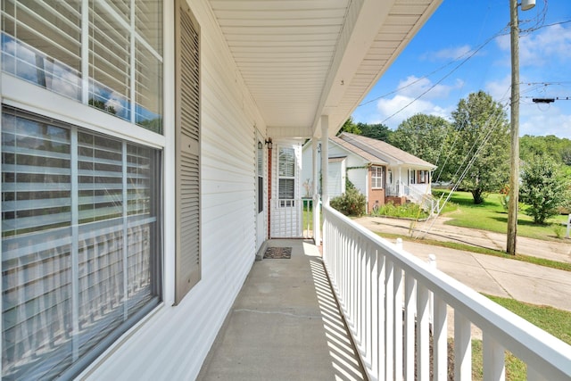 208 Saddlestone Ct N, Hermitage, TN 37076 - photo 2