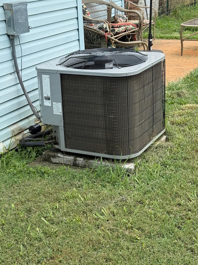 1105 Cumberland St, Decherd, TN 37324 - photo 7