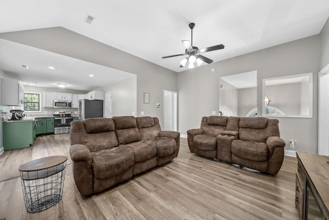2916 Sharpie Dr, Clarksville, TN 37040 - photo 9