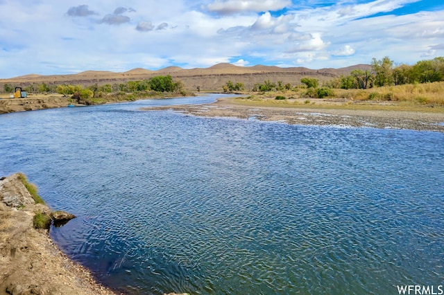 475 County Rd 324, Sinclair, WY 82334