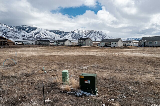 1262 E Highline Rd Unit 210, Lake Point, UT 84074 - photo 3