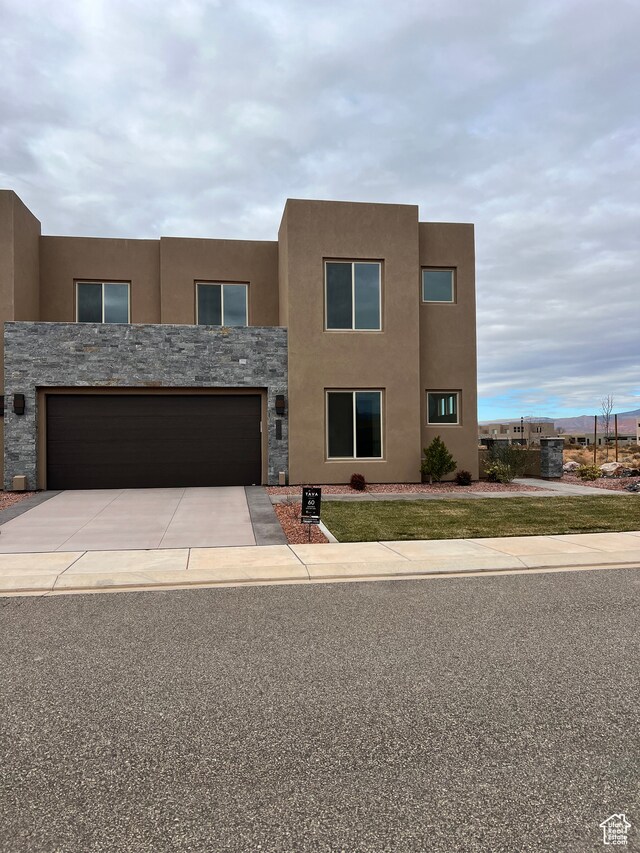 view of front of house with a garage