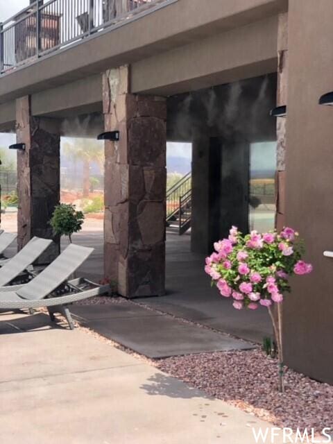 3210 S Dyami Vw Unit 60, Hurricane, UT 84737 - entrance to property featuring a balcony