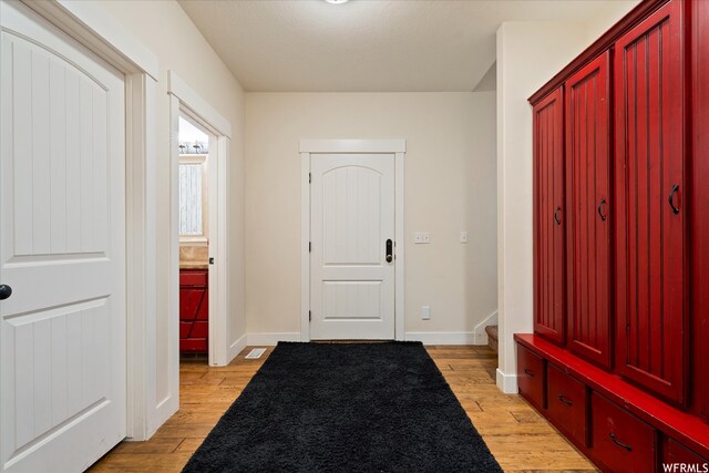 468 N Loafer Dr, Elk Ridge, UT 84651 - photo 20
