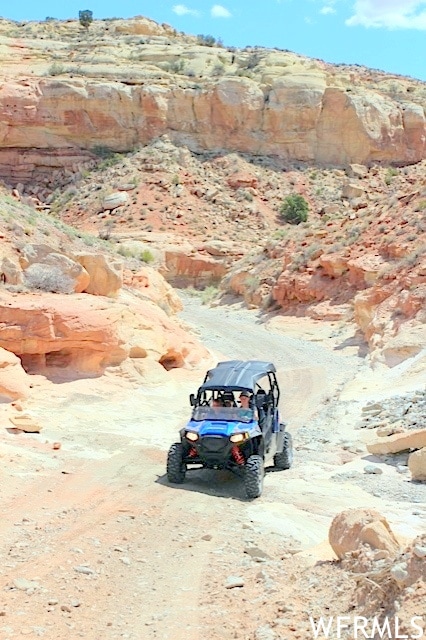 271 N Thompson Canyon Rd, Thompson, UT 84540