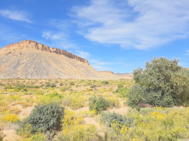 271 N Thompson Canyon Rd, Thompson, UT 84540