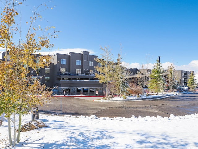 909 W Peace Tree Trl Unit 601, Heber City, UT 84032 - view of snow covered building