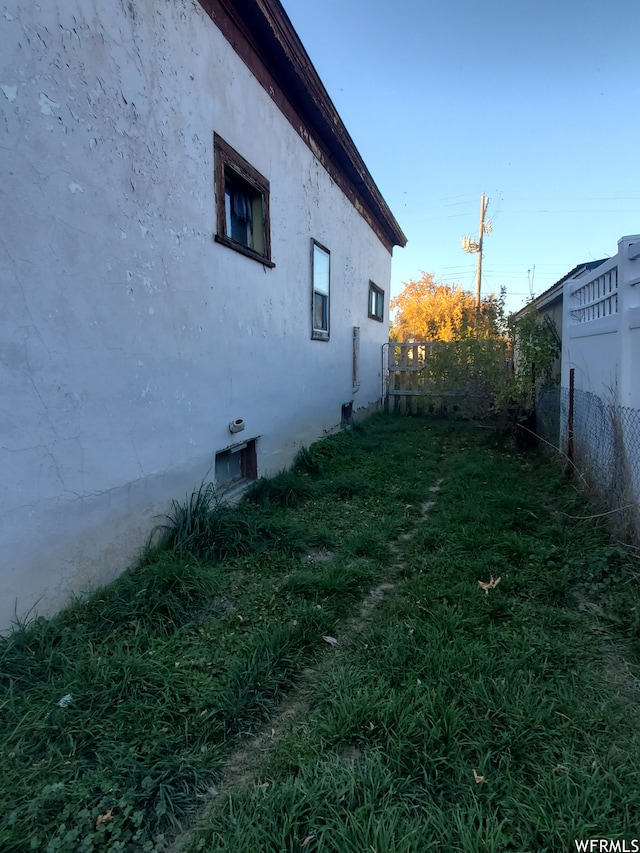 847 Monroe St, Montpelier, ID 83254 - view of home's exterior featuring a yard